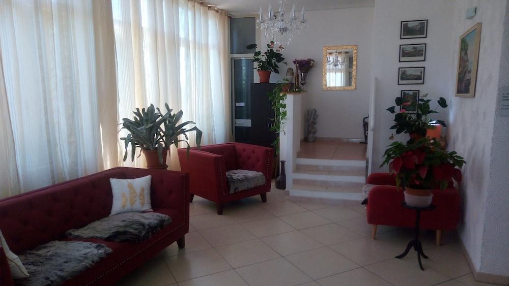 Bed and Breakfast Il Mirto E La Rosa Arenella  Exterior foto