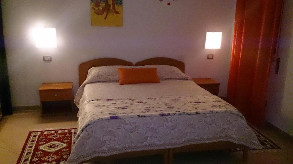 Bed and Breakfast Il Mirto E La Rosa Arenella  Exterior foto