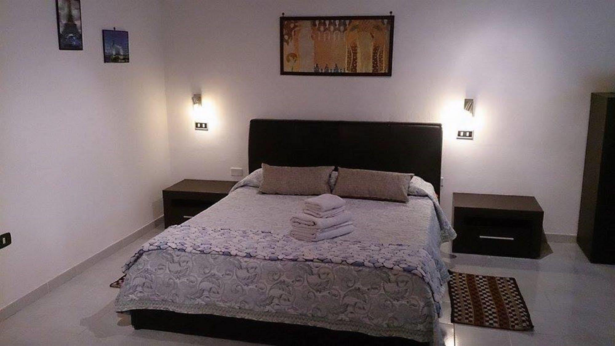 Bed and Breakfast Il Mirto E La Rosa Arenella  Exterior foto